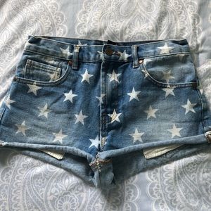 🦋Star pattern high waisted denim short🦋